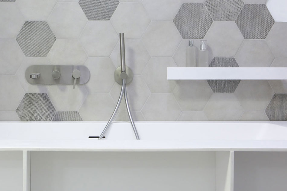 ARREDO BAGNO E ACCESSORI